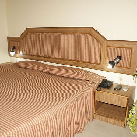 Hotel Lara India Varanasi Luaran gambar
