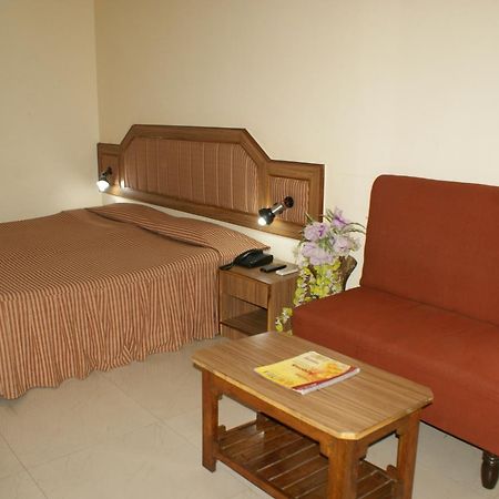 Hotel Lara India Varanasi Luaran gambar