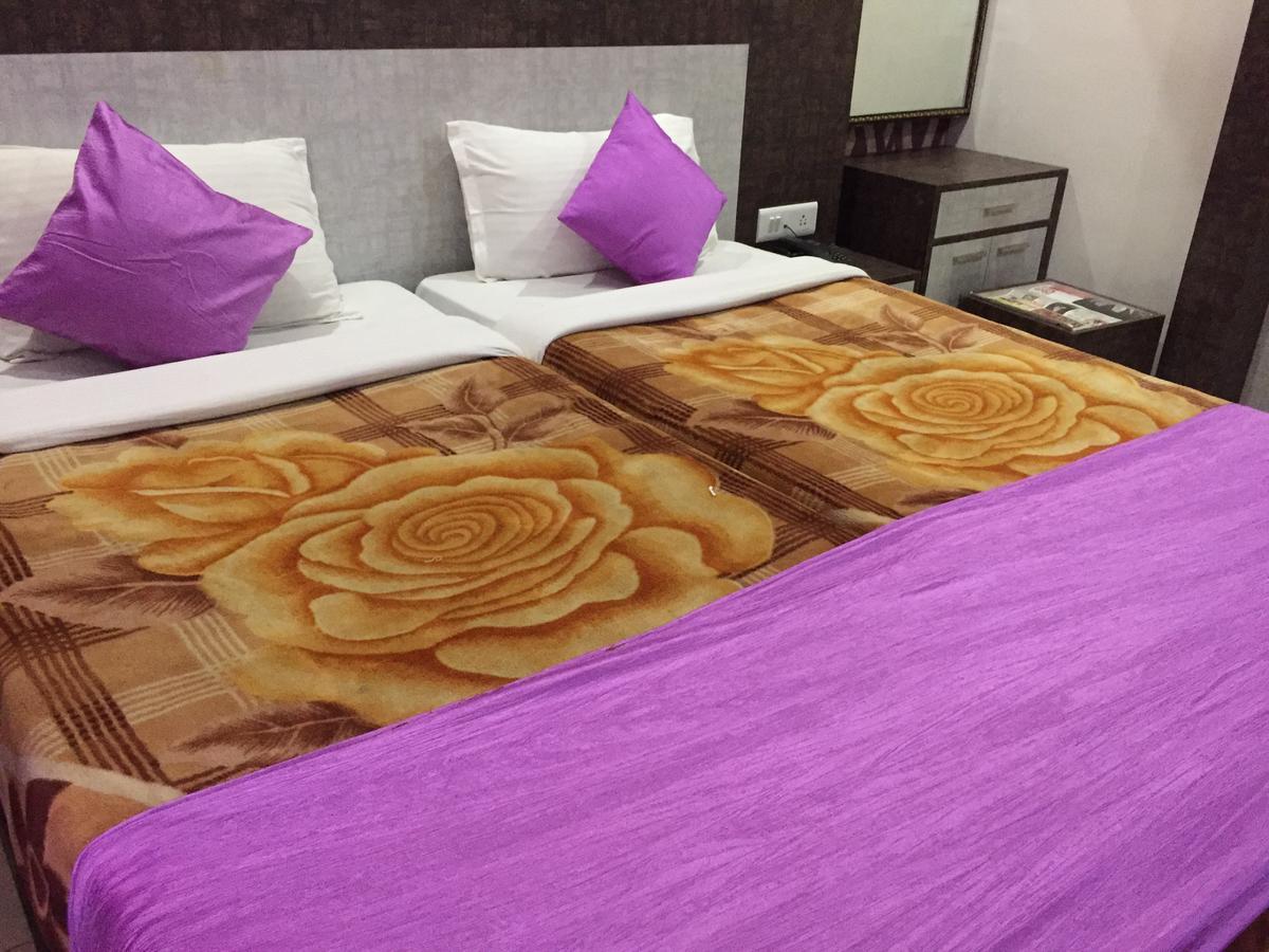 Hotel Lara India Varanasi Luaran gambar