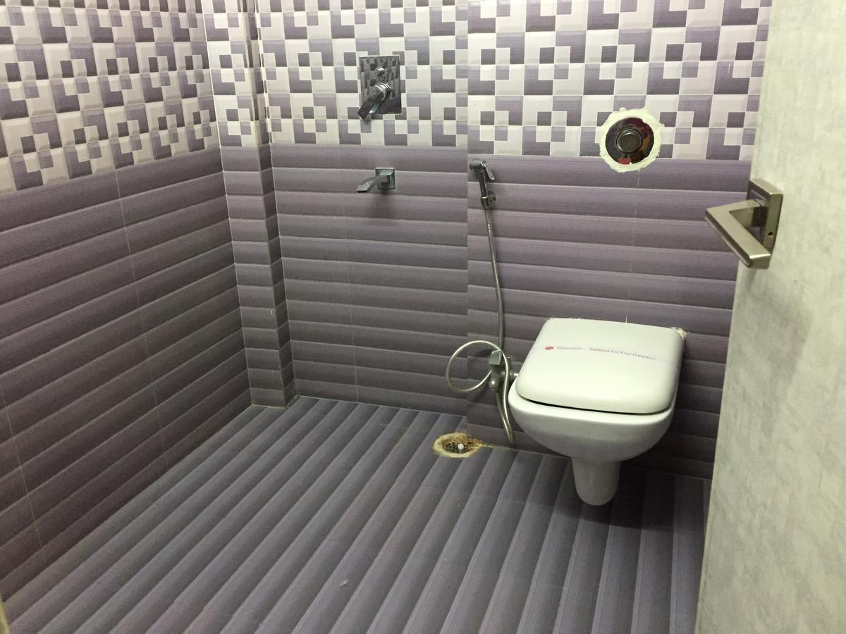 Hotel Lara India Varanasi Luaran gambar