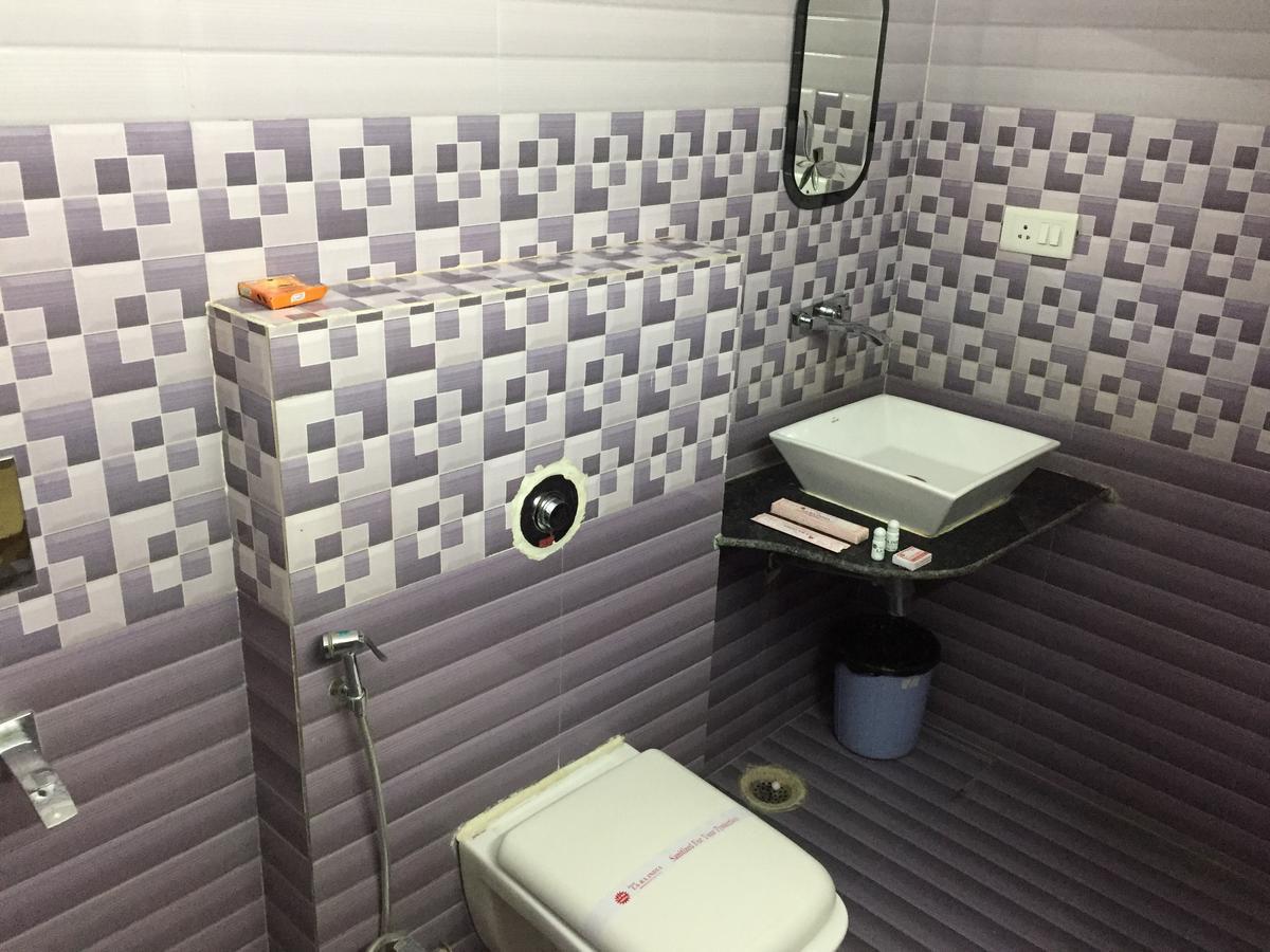 Hotel Lara India Varanasi Luaran gambar