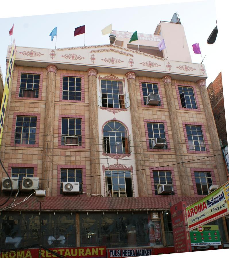 Hotel Lara India Varanasi Luaran gambar